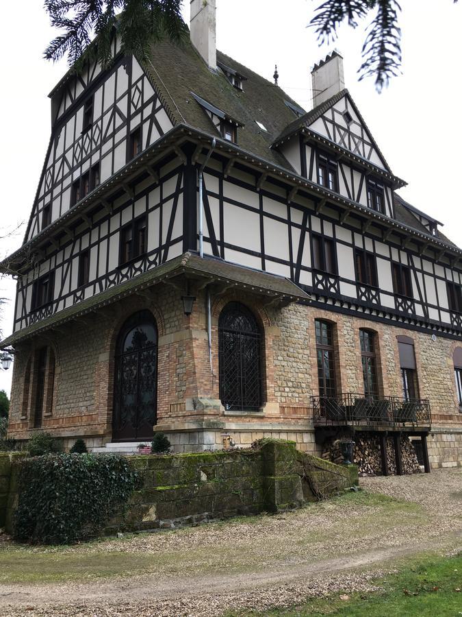 Bed and Breakfast Manoir De La Graviere Mouzon  Zewnętrze zdjęcie